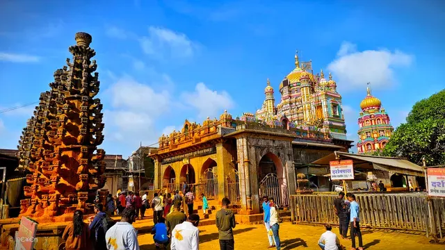 Jejuri Khandoba and Narayanpur Balaji Darshan trip from Pune